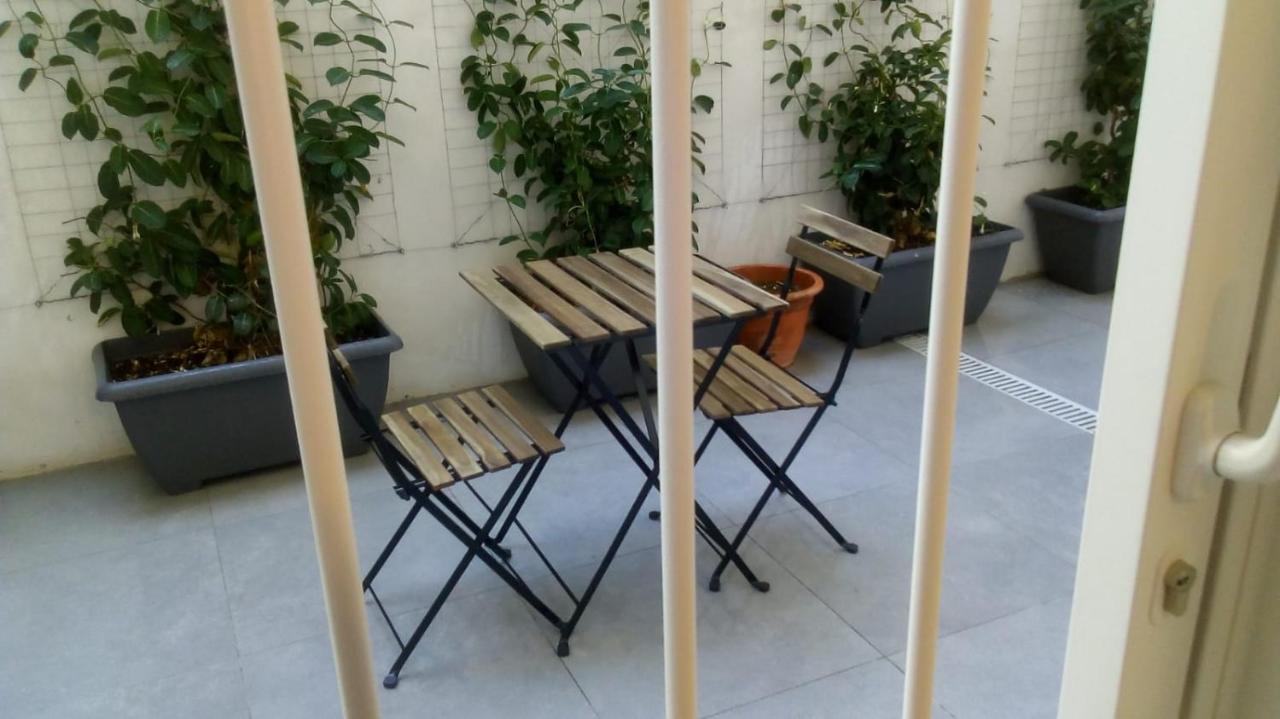 Апартаменты Bari Central Patio Экстерьер фото